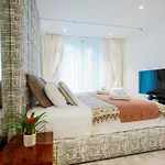 Luxurious 3Brs Duplex Apt Near Us Embassy