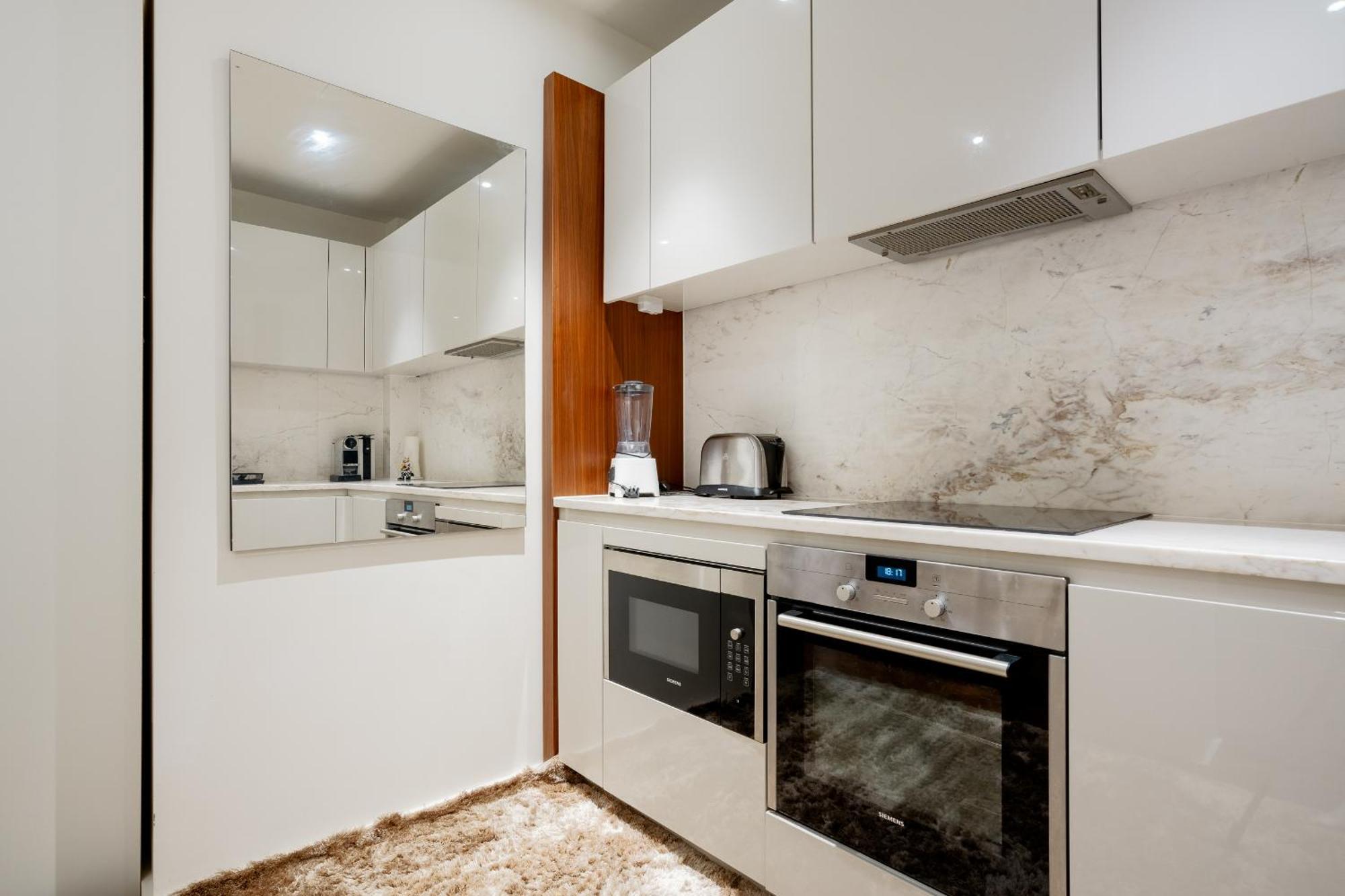 Appartamento Luxurious 3brs Duplex Apt Near Us Embassy