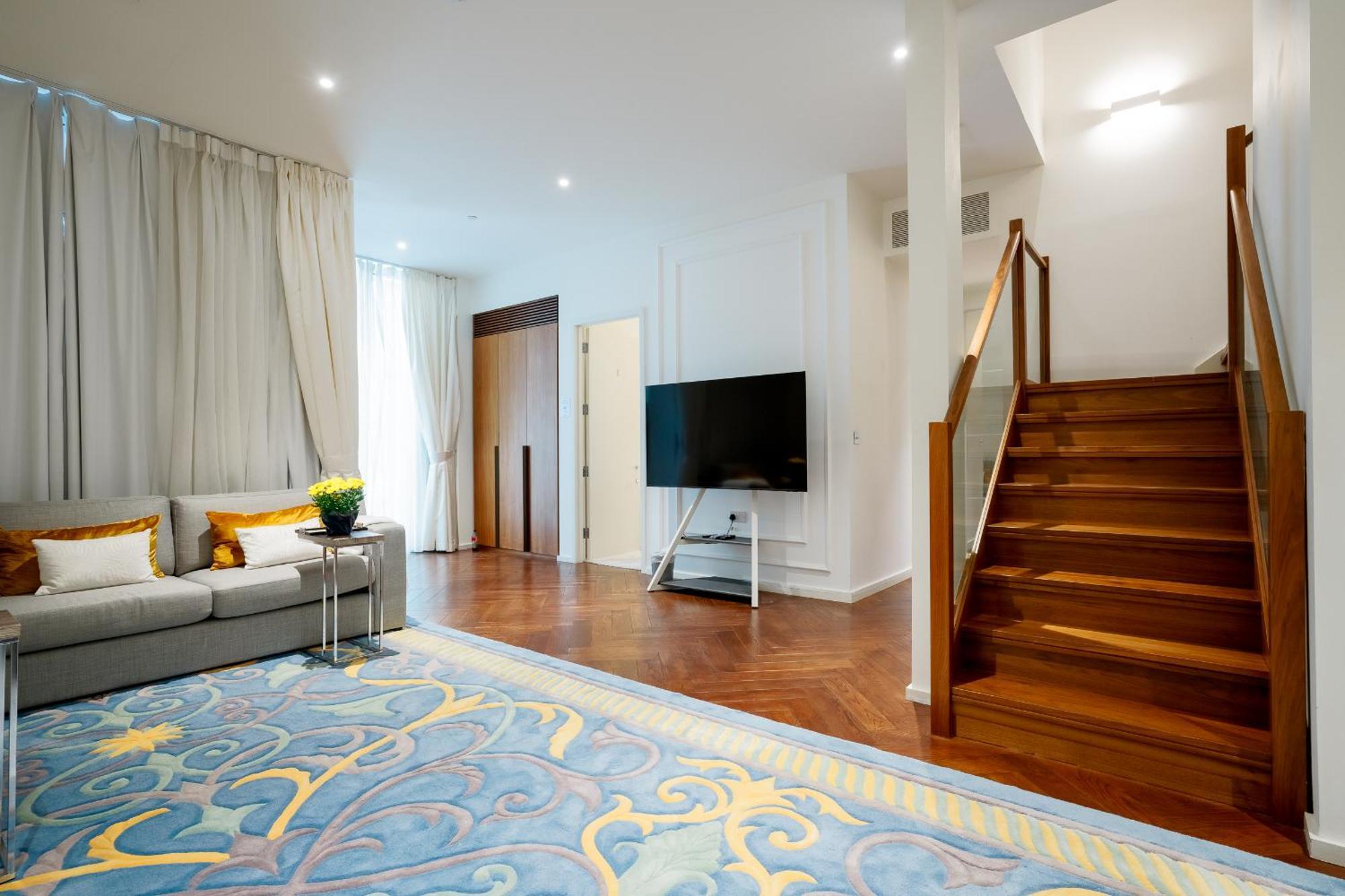 Luxurious 3brs Duplex Apt Near Us Embassy Londra