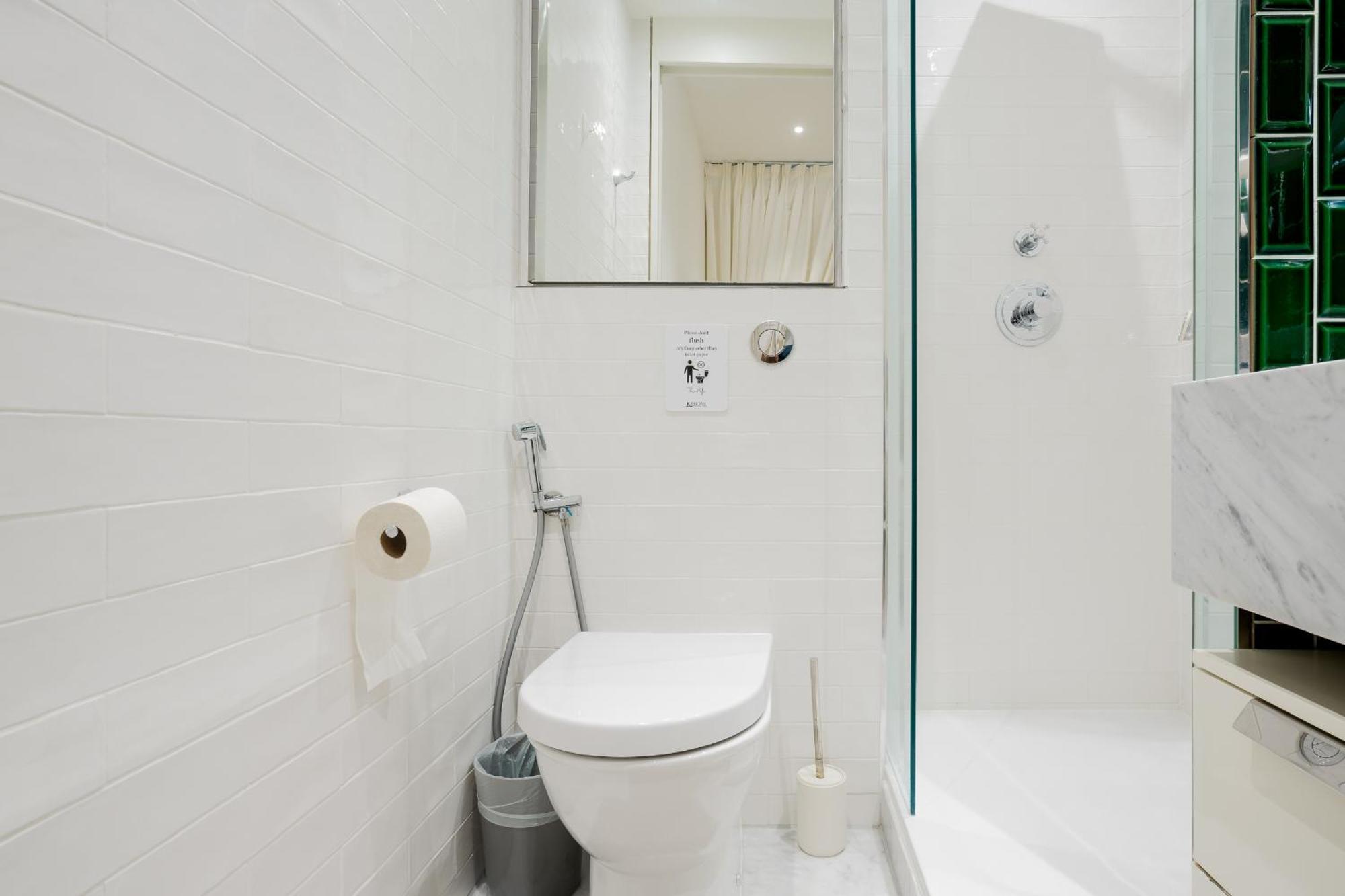 Luxurious 3brs Duplex Apt Near Us Embassy Apartment